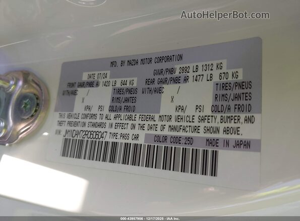 JM1NDAM72R0606047 2024 MAZDA MX-5 MIATA RF White Շարժիչի բաժամունքի տեսք