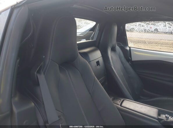 JM1NDAM73M0456281 2021 MAZDA MX-5 MIATA RF Белый Вид наклейки с VIN-кодом