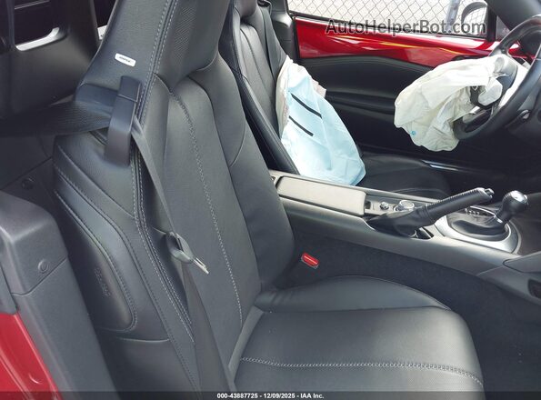 JM1NDAM73P0552108 2023 MAZDA MX-5 MIATA RF Red Вид наклейки з VIN-кодом