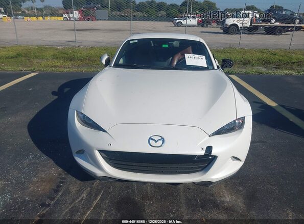 JM1NDAM77J0202925 2018 MAZDA MX-5 MIATA RF White Vista del cuadro de instrumentos