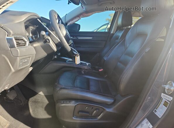 JM3KFBCM8N0526800 2022 MAZDA CX-5 Charcoal Widok wnętrza z przodu