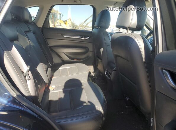 JM3KFBDM8K1611267 2019 MAZDA CX-5 Blue Vista interior trasera