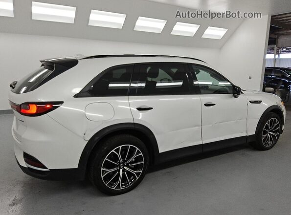 JM3KJDHA2S1108215 2025 MAZDA CX-70 White 