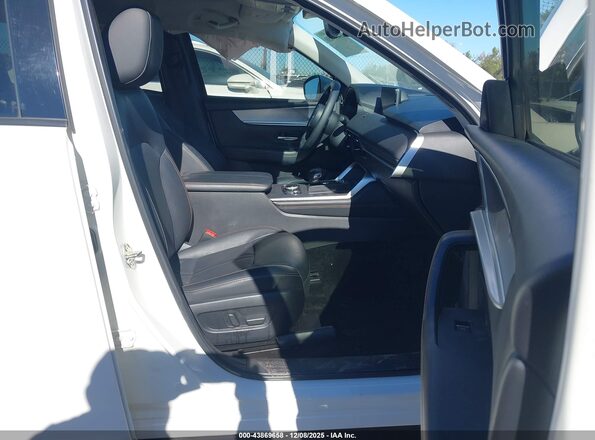 JM3KKCHD5R1169960 2024 MAZDA CX-90 White Widok wnętrza z przodu