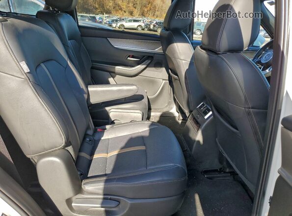 JM3KKDHC0R1148690 2024 MAZDA CX-90 Белый Вид задней части салона