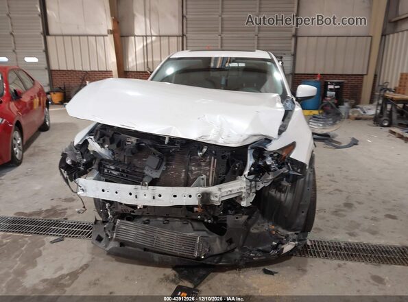 JM3TCBAY2P0635985 2023 MAZDA CX-9 Белый Вид задней части салона