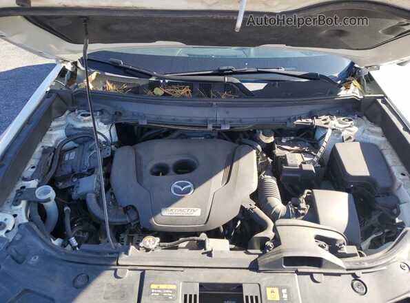 JM3TCBCY8J0207178 2018 MAZDA CX-9 White Vista del compartimento del motor