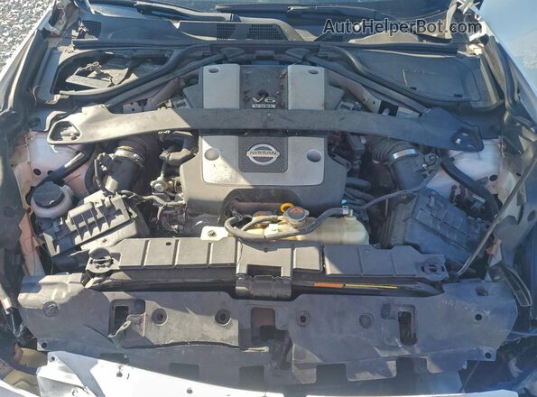 JN1AZ4EH2JM571602 2018 NISSAN 370Z White უკანა სალონის ხედი