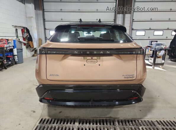 JN1DF0CD1PM710822 2023 NISSAN ARIYA Brown Vista trasera
