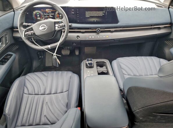 JN1DF0CD8RM731184 2024 NISSAN ARIYA White Vista del salpicadero