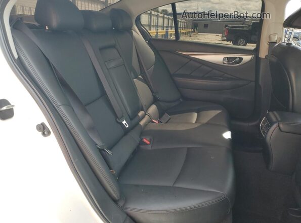 JN1EV7AP0LM205023 2020 INFINITI Q50 White Vista de los asientos traseros