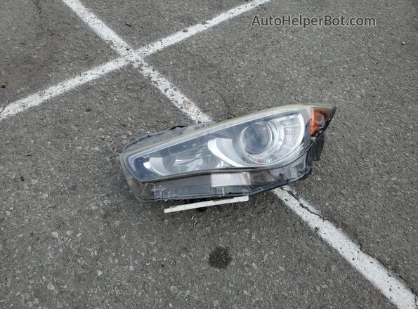 JN1EV7AP1JM362198 2018 INFINITI Q50 White 