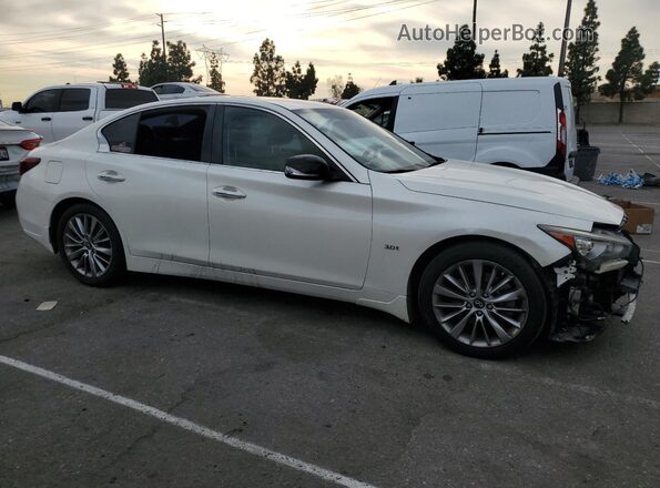 JN1EV7AP1JM362198 2018 INFINITI Q50 White 