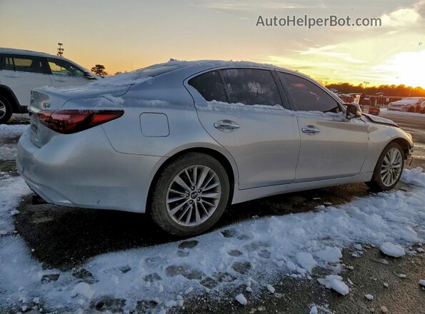 JN1EV7AP2JM354661 2018 INFINITI Q50 Silver 