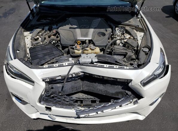 JN1EV7AP2JM366700 2018 INFINITI Q50 White 