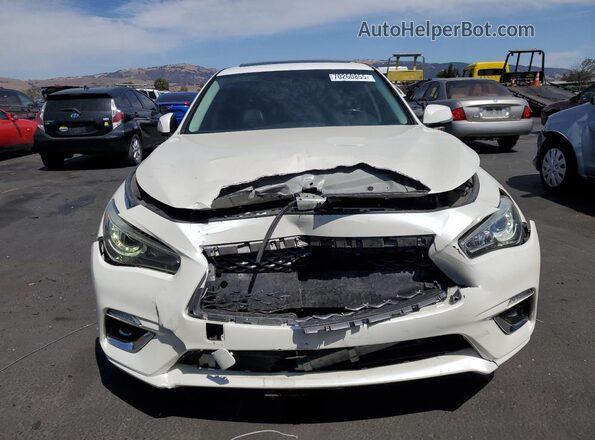 JN1EV7AP2JM366700 2018 INFINITI Q50 White 