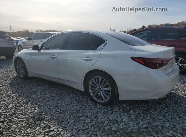 JN1EV7ARXJM432945 2018 INFINITI Q50 Белый 