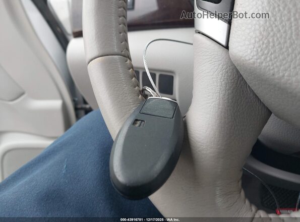 JN8AE2KP2G9156661 2016 NISSAN QUEST Silver Widok deski rozdzielczej