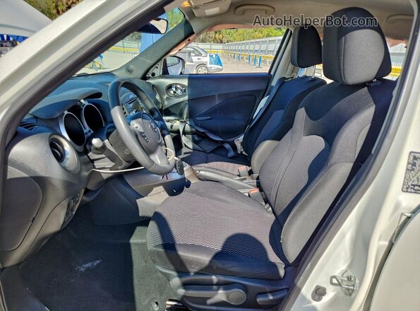 JN8AF5MR0HT703377 2017 NISSAN JUKE White 