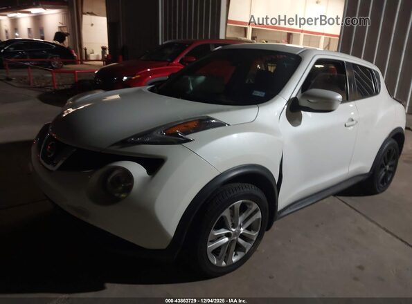 JN8AF5MR3HT703597 2017 NISSAN JUKE White Front left