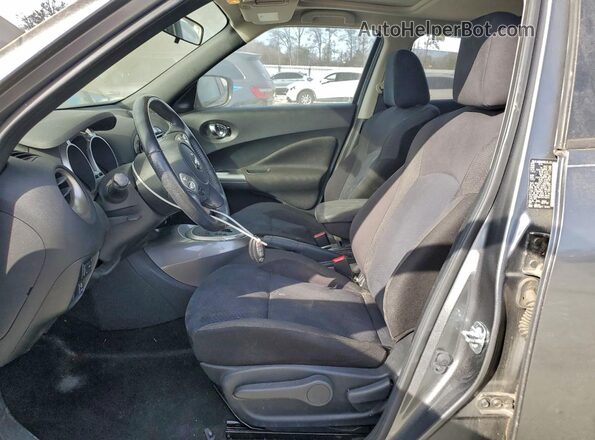 JN8AF5MV9HT750825 2017 NISSAN JUKE Silver Widok wnętrza z przodu