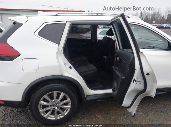 JN8AT2MT2HW151625 2017 NISSAN ROGUE White Widok naklejki z numerem VIN
