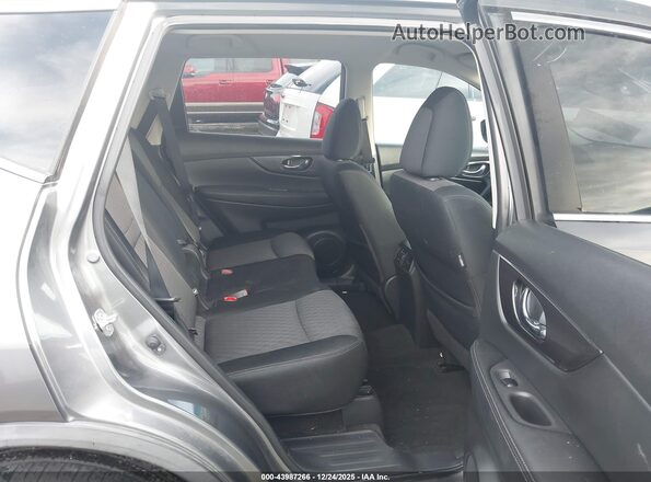 JN8AT2MT5HW400239 2017 NISSAN ROGUE Gray Вид наклейки з VIN-кодом