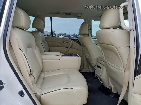 JN8AZ2AF3P9755257 2023 INFINITI QX80 White Вид задньої частини салону