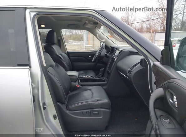 JN8AZ2NF5L9703178 2020 INFINITI QX80 Серебряный Вид салона спереди