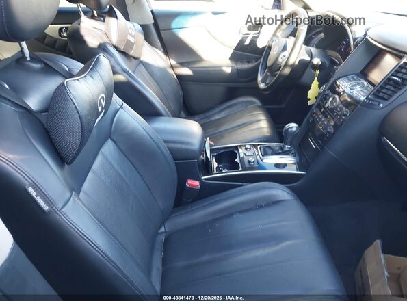JN8CS1MW1HM414943 2017 INFINITI QX70 Silver Սալոնի դիմացի տեսք