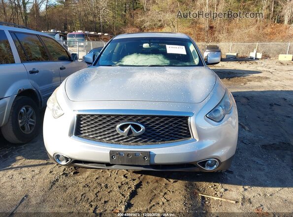 JN8CS1MW1HM414943 2017 INFINITI QX70 Silver Սալոնի հետևի տեսք