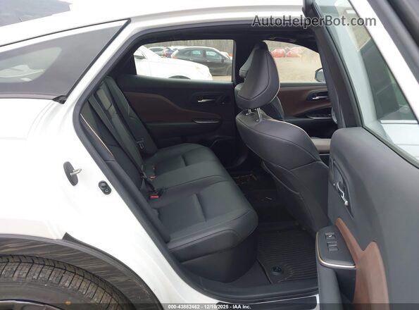 JTDAAAAF7P3005893 2023 TOYOTA LIMITED White Widok naklejki z numerem VIN
