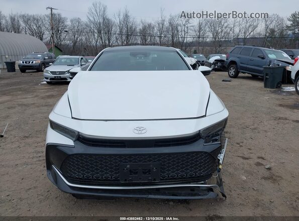JTDAAAAF7P3005893 2023 TOYOTA LIMITED White Widok z tyłu
