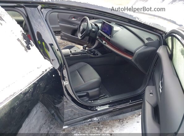 JTDACACU0R3012127 2024 TOYOTA PRIUS PRIME Black Вид салону спереду
