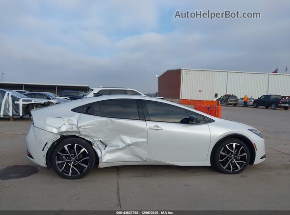 JTDACACU2R3029267 2024 TOYOTA PRIUS PRIME White 360 interior view