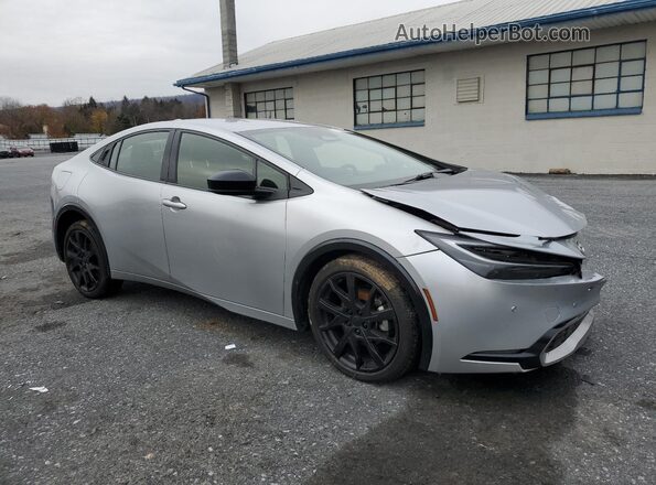 JTDACACU3P3003581 2023 TOYOTA PRIUS Silver წინა მარჯვენა