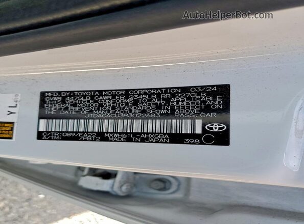 JTDACACU3R3022683 2024 TOYOTA PRIUS Белый Вид подкапотного пространства