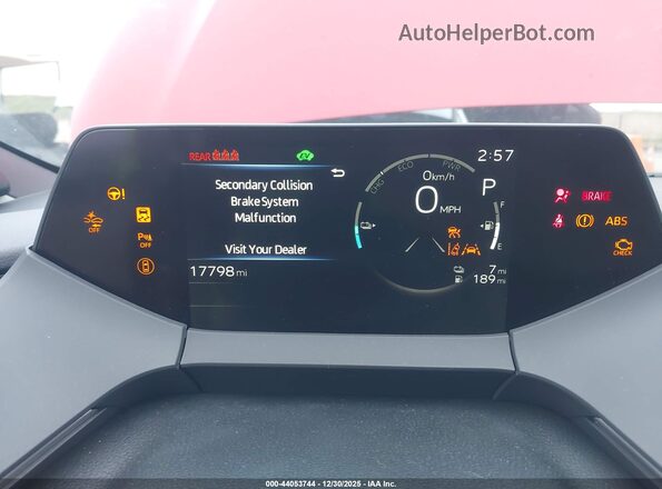 JTDACACU7R3033802 2024 TOYOTA PRIUS PRIME Red Widok tylnych siedzeń