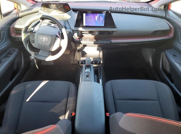 JTDACACU9R3039746 2024 TOYOTA PRIUS Red წინა პანელის ხედი