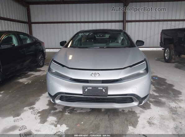 JTDADABU7R3019087 2024 TOYOTA LIMITED Серебряный Вид задней части салона