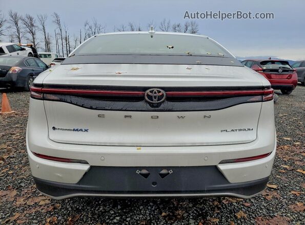 JTDAFAAF3S3012785 2025 TOYOTA CROWN White Widok z tyłu