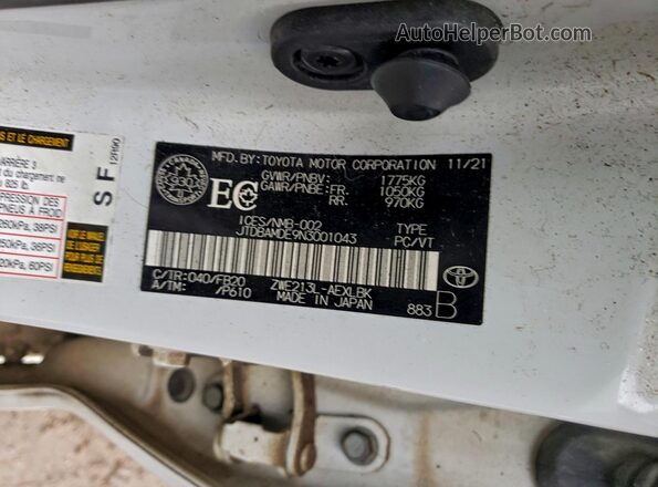 JTDBAMDE9N3001043 2022 TOYOTA LL White Widok naklejki z numerem VIN