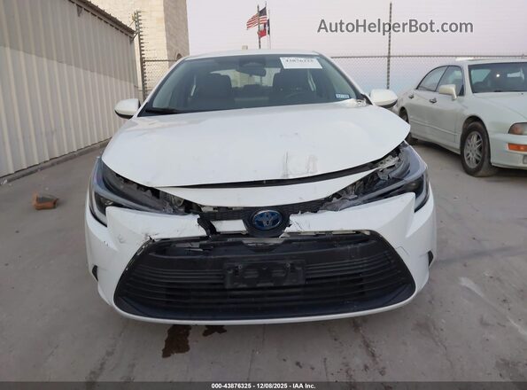 JTDBCMFE8P3024324 2023 TOYOTA LL White Vista del cuadro de instrumentos