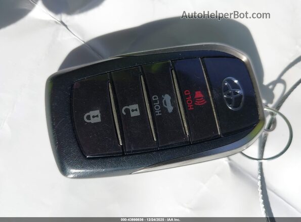JTDBVRBD0HA003064 2017 TOYOTA MIRAI Silver Vista del salpicadero