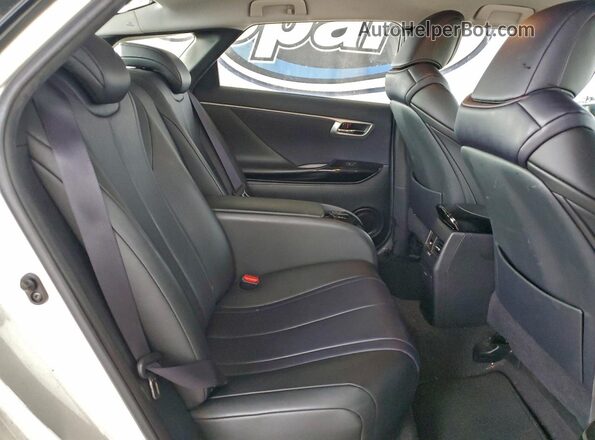 JTDBVRBD3HA001552 2017 TOYOTA MIRAI White Հետևի նստատեղերի տեսք