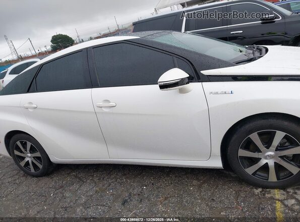 JTDBVRBD5JA005379 2018 TOYOTA MIRAI Белый Вид задней части салона