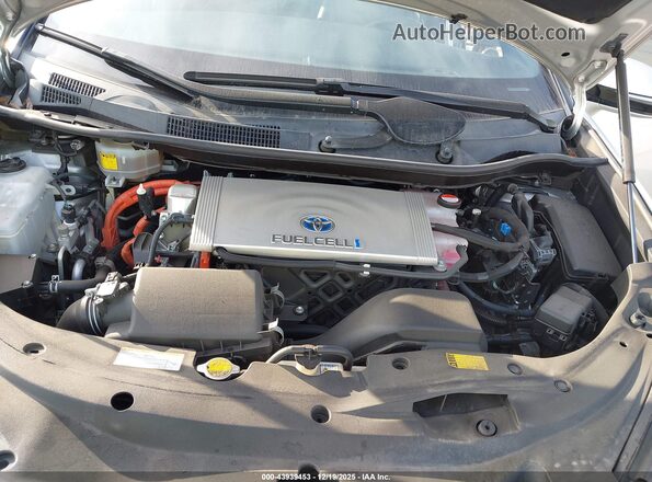JTDBVRBD9GA000470 2016 TOYOTA MIRAI Silver Rear view