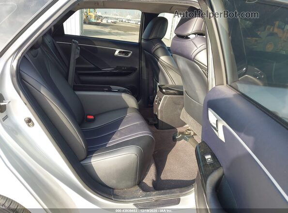 JTDBVRBD9GA000470 2016 TOYOTA MIRAI Silver VIN sticker view