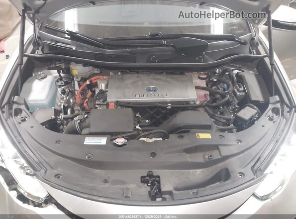 JTDBVRBD9HA003452 2017 TOYOTA MIRAI Gray უკანა ხედი
