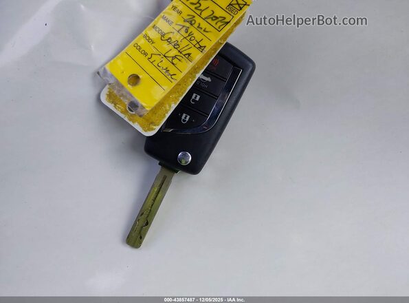 JTDEPMAE2NJ212077 2022 TOYOTA LL Silver 